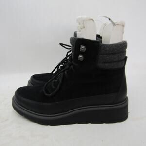 Clarks Womens Sz 7.5 M Black Suede Lace Up Ankle Fashion Boots Bootie